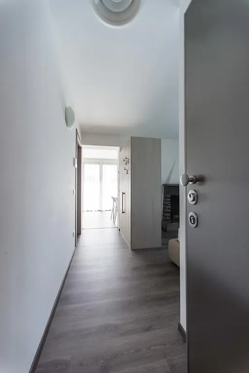 Residenza Decimina Apartment Varenna